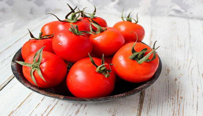 बालों पर टमाटर के फायदे - Hair Benefit of Tomato in Hindi