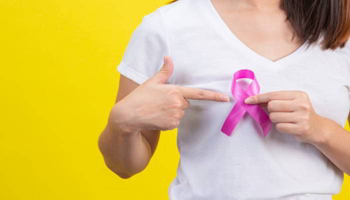 ब्रेस्ट कैंसर से बचाव के तरीके - Breast Cancer Prevention Tips in Hindi