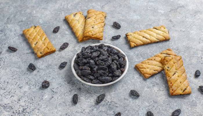काली किशमिश खाने के फायदे - Benefits of Black Raisins in Hindi